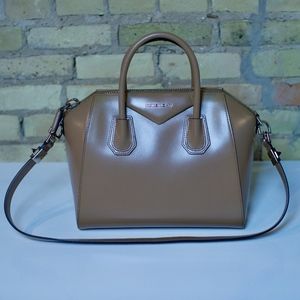 AUTHENTIC - Givenchy Antigona Satchel Bag